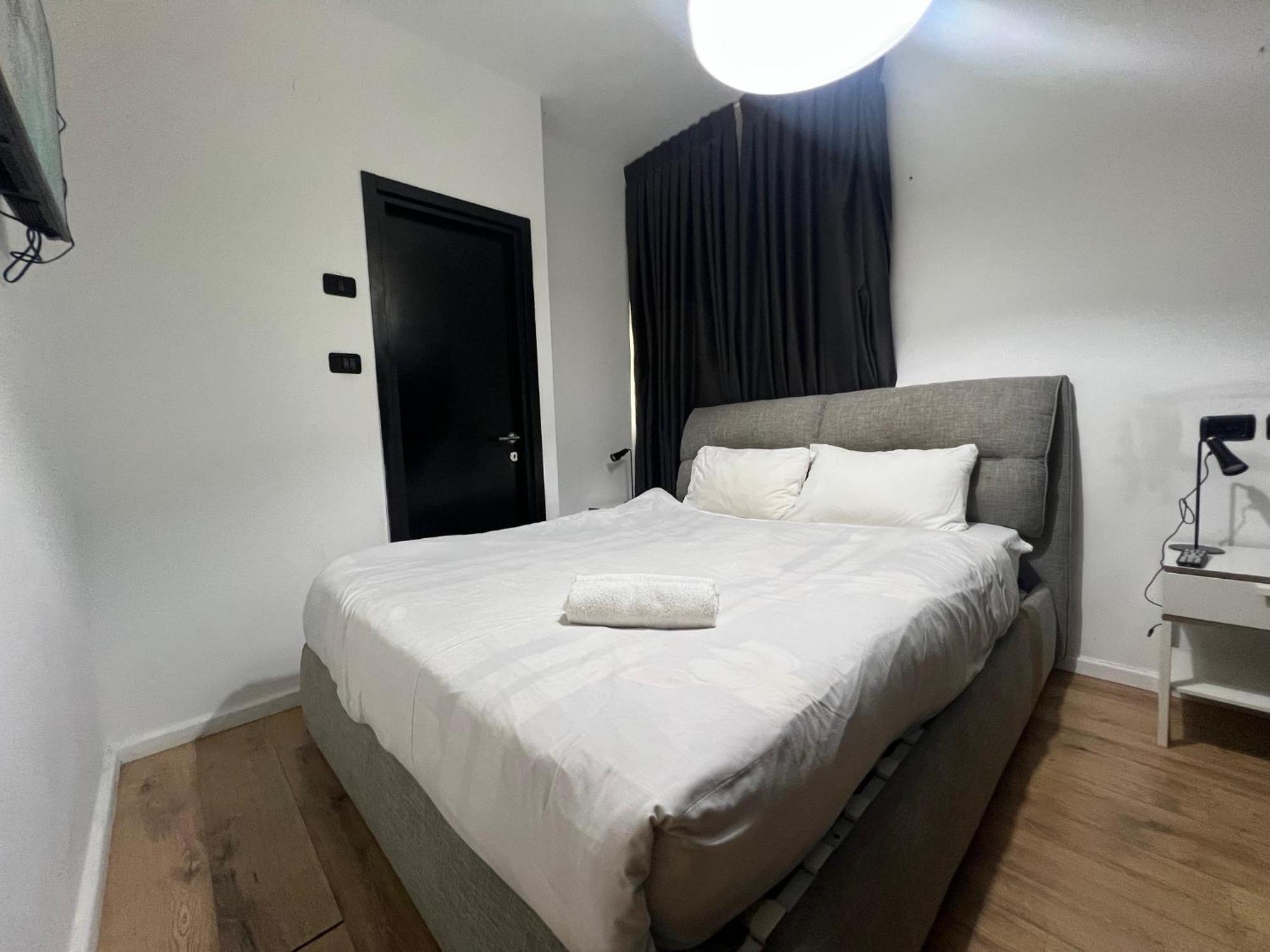 3Bedrooms Suite With Balcony And Shelter Yarkon15 Tel Aviv Bagian luar foto
